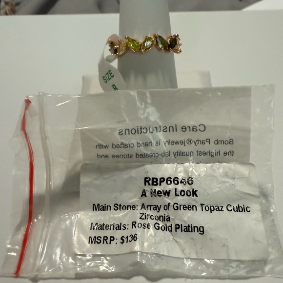 Bomb Party A New Look Ring Size 8 - Picture 2 of 4